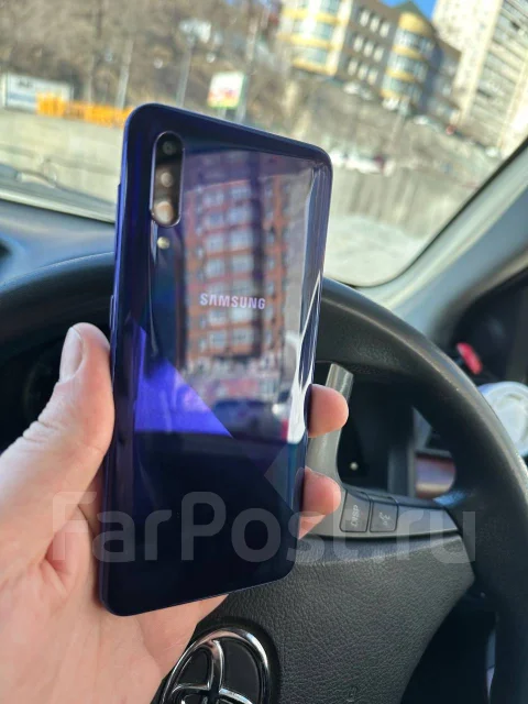 Samsung Galaxy A30s. �/�, 32 ��, �����, 3G, 4G LTE, Dual-SIM, ����������, NFC ����