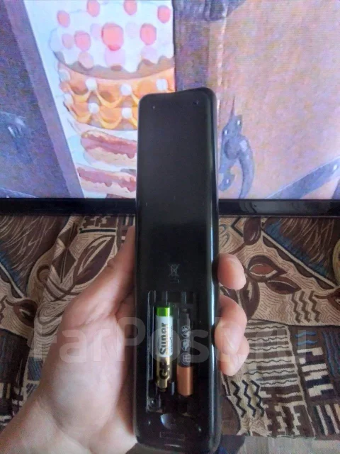 Samsung UE32D4000. ������ ����