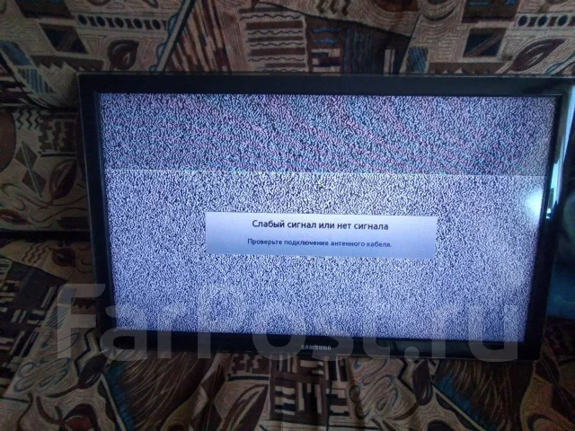 Samsung UE32D4000. ������ ����