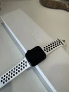 Apple Watch Series 6 ����