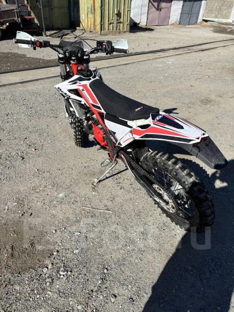 Beta Xtrainer 300. 300����. ��., ��������, ������ �� �� ����