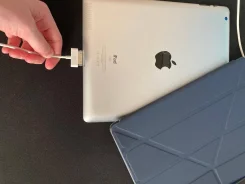 Apple iPad 3. 9.7 ������, ������ 16 �� ����