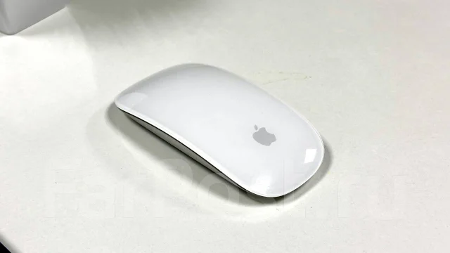 Apple MacBook Pro 13 2020 Late MYDC2. 13", 1,4����, ��� 8 ��, ���� 500���, WiFi: 1, Bluetooth: 1 ����