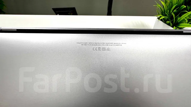 Apple MacBook Pro 13 2020 Late MYDC2. 13", 1,4����, ��� 8 ��, ���� 500���, WiFi: 1, Bluetooth: 1 ����