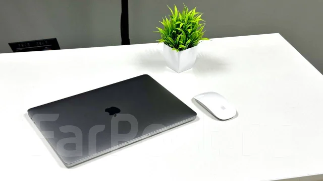 Apple MacBook Pro 13 2020 Late MYDC2. 13", 1,4����, ��� 8 ��, ���� 500���, WiFi: 1, Bluetooth: 1 ����