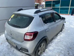 Renault Sandero Stepway. K4M2845 ����