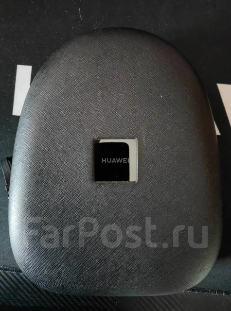 Huawei FreeBuds Studio ����