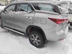 Toyota Fortuner. TGN156, 2TR ����