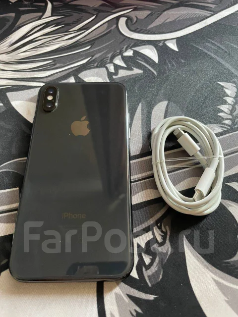 Apple iPhone X. �/�, 256 ��, �����, 4G LTE ����