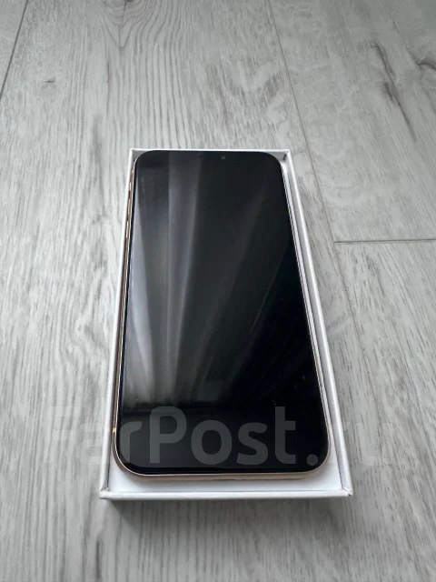 Apple iPhone Xr. �/�, 256 ��, ������ ����