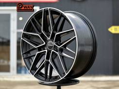 Vossen HF-7. 8.5x18", 5x114.3, ET38, �� 73,1���. ����
