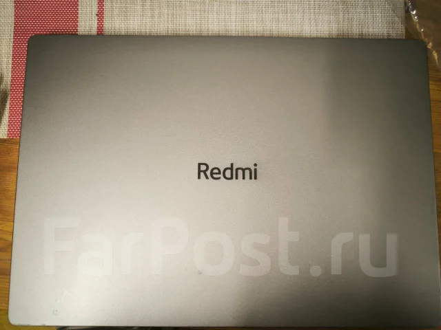 Xiaomi RedmiBook 16. 16", 2����, ��� 16 ��, ���� 512���, WiFi: 1, Bluetooth: 1, ����������� �� 5��. ����