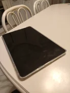 Honor. 10 ������, ������ 128 �� ����