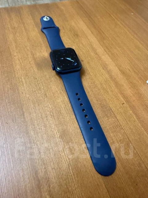 Apple Watch Series 6. GPS ����