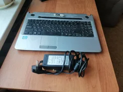 DNS. 2,4����, ��� 8 ��, ���� 500���, WiFi, Bluetooth, ����������� �� 6��. ����