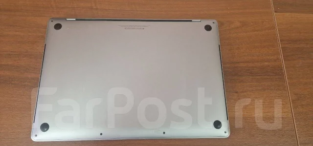 Apple MacBook Pro 15 2018 MR942. 15.4", 2,6����, ��� 16 ��, ���� 512���, WiFi: 1, Bluetooth: 1 ����