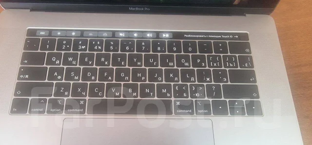 Apple MacBook Pro 15 2018 MR942. 15.4", 2,6����, ��� 16 ��, ���� 512���, WiFi: 1, Bluetooth: 1 ����