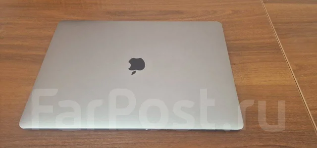 Apple MacBook Pro 15 2018 MR942. 15.4", 2,6����, ��� 16 ��, ���� 512���, WiFi: 1, Bluetooth: 1 ����