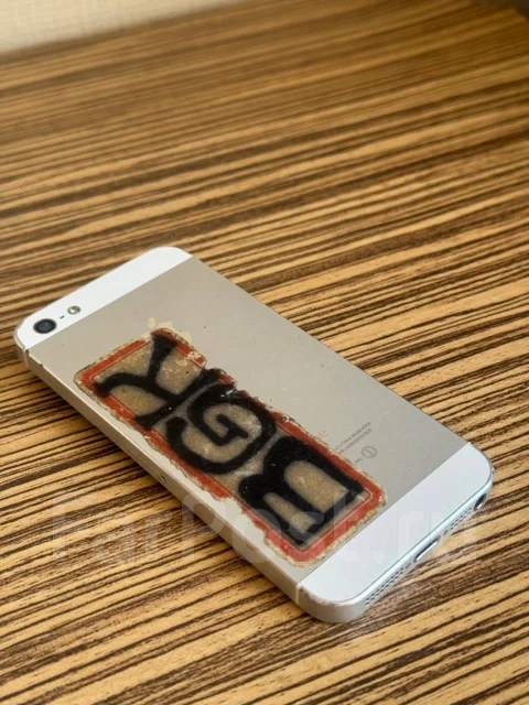 Apple iPhone 5. �/�, 32 ��, �����, 3G, 4G LTE ����