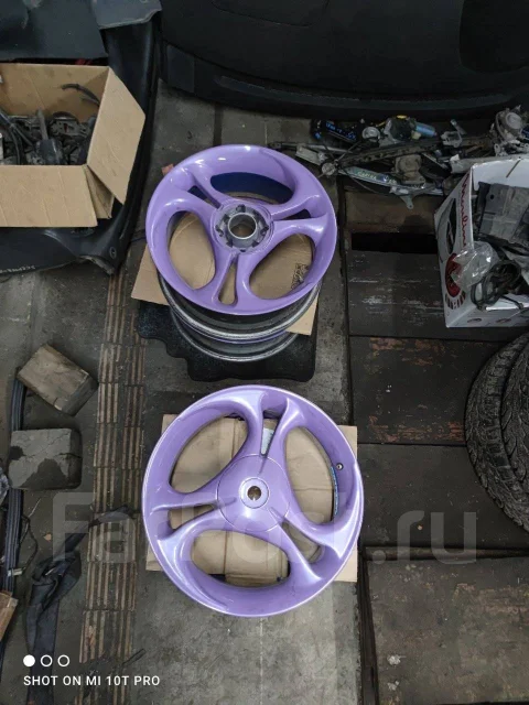 Crimson. 7.0x17", 4x100, 4x114.3, ET40, �� 70���. ����