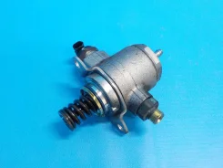 ��������� ����� �������� �������� (����) Skoda Octavia A5 (1Z) 2004-2013 06J127025F ����