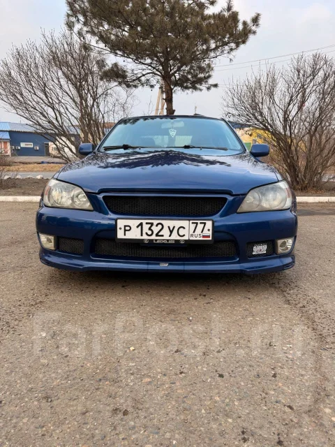 Lexus IS200. �������, ������, 2.0 (155��.�.), ������, 270 000����. �� ����