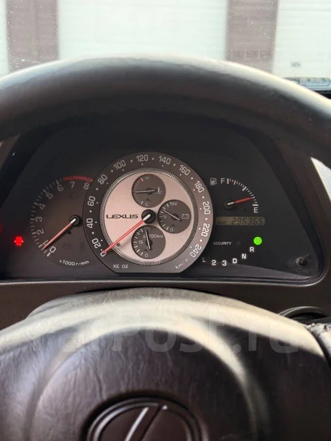 Lexus IS200. �������, ������, 2.0 (155��.�.), ������, 270 000����. �� ����