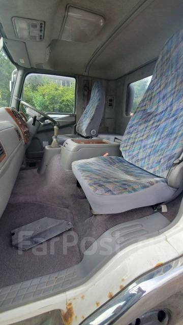 Mitsubishi Fuso ����