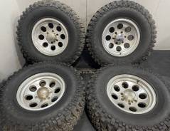 BFGoodrich Mud-Terrain T/A KM.  mt, /,  5 % 