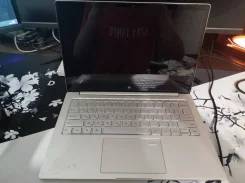 Xiaomi Mi Notebook Air 13.3. 13.3", 1,8����, ��� 8 ��, ���� 512���, WiFi: 1, Bluetooth: 1 ����