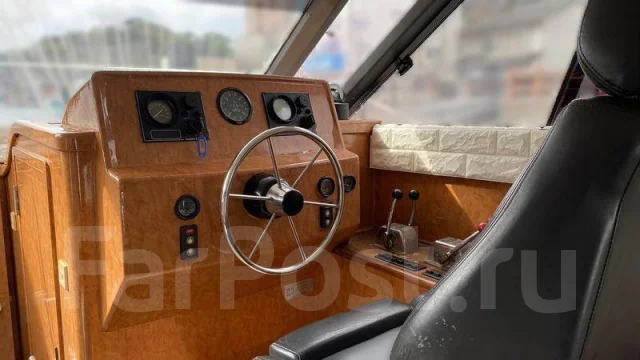 Mitsubishi. 1998 ���, ����� 11��., ��������� ������������, 460��.�., ������. ��� ����� �� ������������ ����