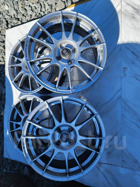 OZ Racing Ultraleggera HLT CL. 7.0x17", 4x100, ET45 ����