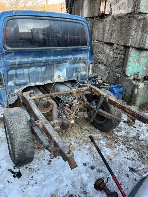 Mazda BT-50 ����