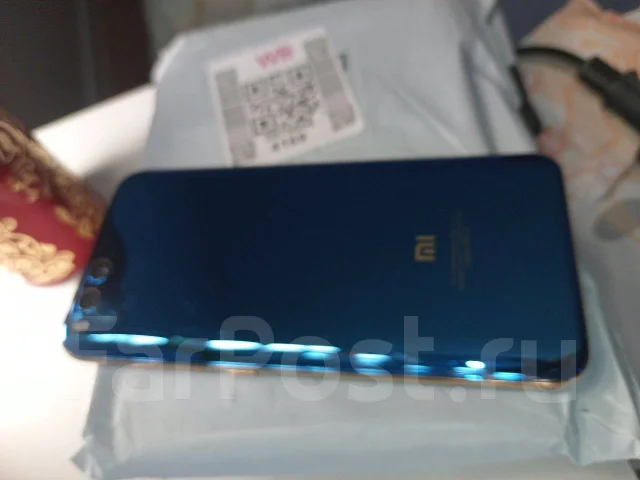 Xiaomi Mi6. �/�, 128 ��, �����, 3G, 4G LTE, Dual-SIM, NFC ����