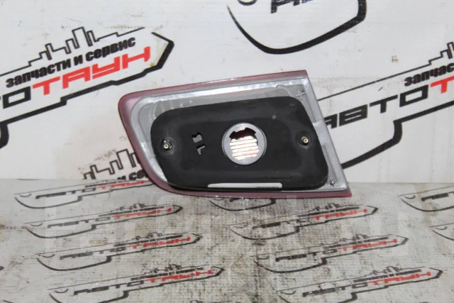 ����������� Toyota Premio 8159020230 ����