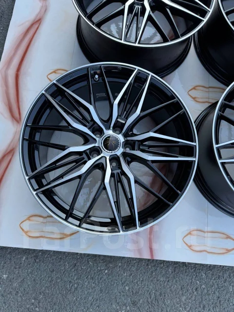 Mak Milano. 8.0x19", 5x114.3, ET38, �� 73,1���. ����