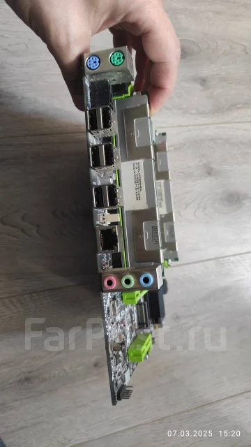Intel Xeon E5-2630 ����