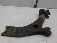 ����� �������� ������ Ford Focus II 2008-2011 1570284 ����