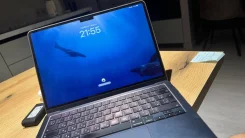 Apple MacBook Air 13 2022. 13.4", 4,2����, ��� 8 ��, ���� 256���, WiFi, Bluetooth, ����������� �� 7��. ����