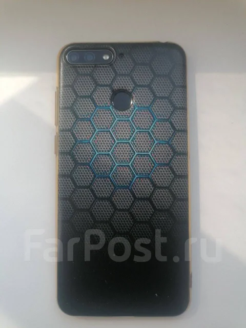 Honor 7C. �/�, 32 ��, ������, 4G LTE, Dual-SIM ����