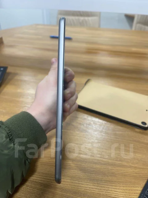 Apple iPad Mini. ������ 16 �� ����