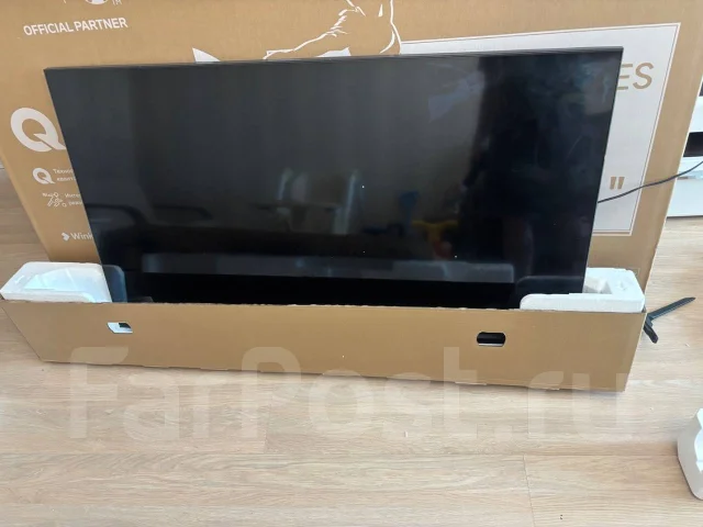 Samsung. LCD (��) ����