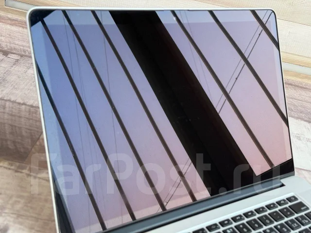 Apple MacBook Pro 15. 15.4", 2,7����, ��� 16 ��, ���� 750���, WiFi: 1, Bluetooth: 1 ����