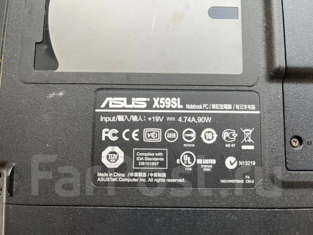 Asus X59SL. 15", 1,9����, ��� 2048 ��, WiFi: 1, Bluetooth: 1 ����