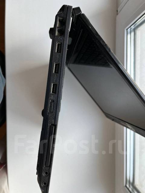 Asus X59SL. 15", 1,9����, ��� 2048 ��, WiFi: 1, Bluetooth: 1 ����