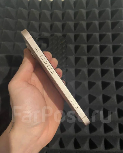 Apple iPhone 13. �/�, 256 ��, �������, 4G LTE ����