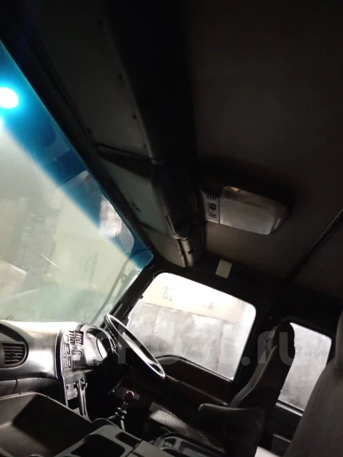 Isuzu Giga ����