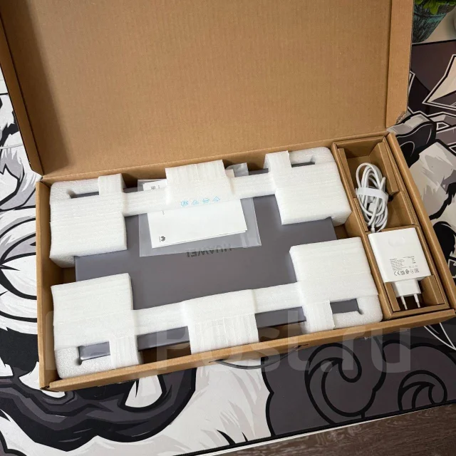 Huawei MateBook D 15. 15.6", 4,5����, ��� 8 ��, ���� 256���, WiFi: 1, Bluetooth: 1, ����������� �� 6��. ����