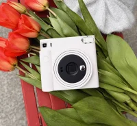 Fujifilm Instax Square SQ1 ����