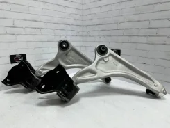 ����� �������� � ����� LR024473/LR024472 LR024473 ����
